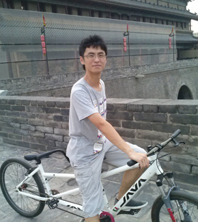 張ZY